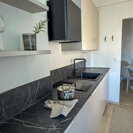 A Beautiful Renovated In Center Oulu